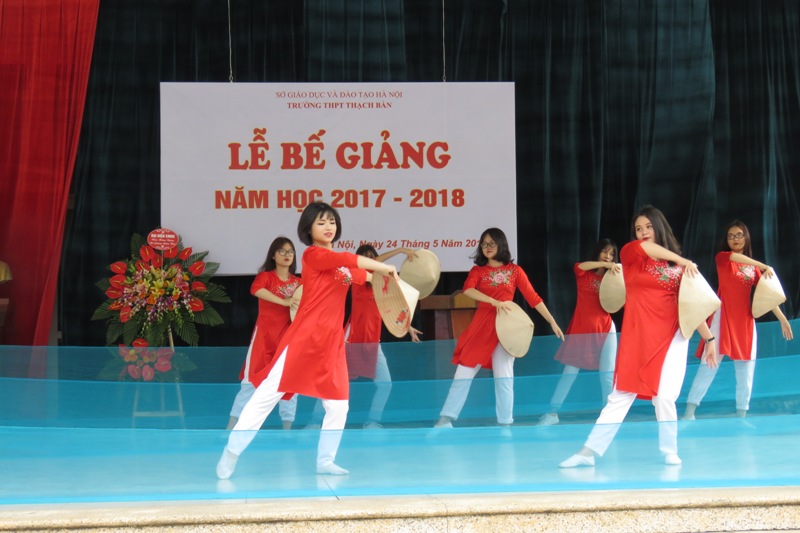 Lễ bế giảng năm học 2017-2018 - c3thachban.edu.vn